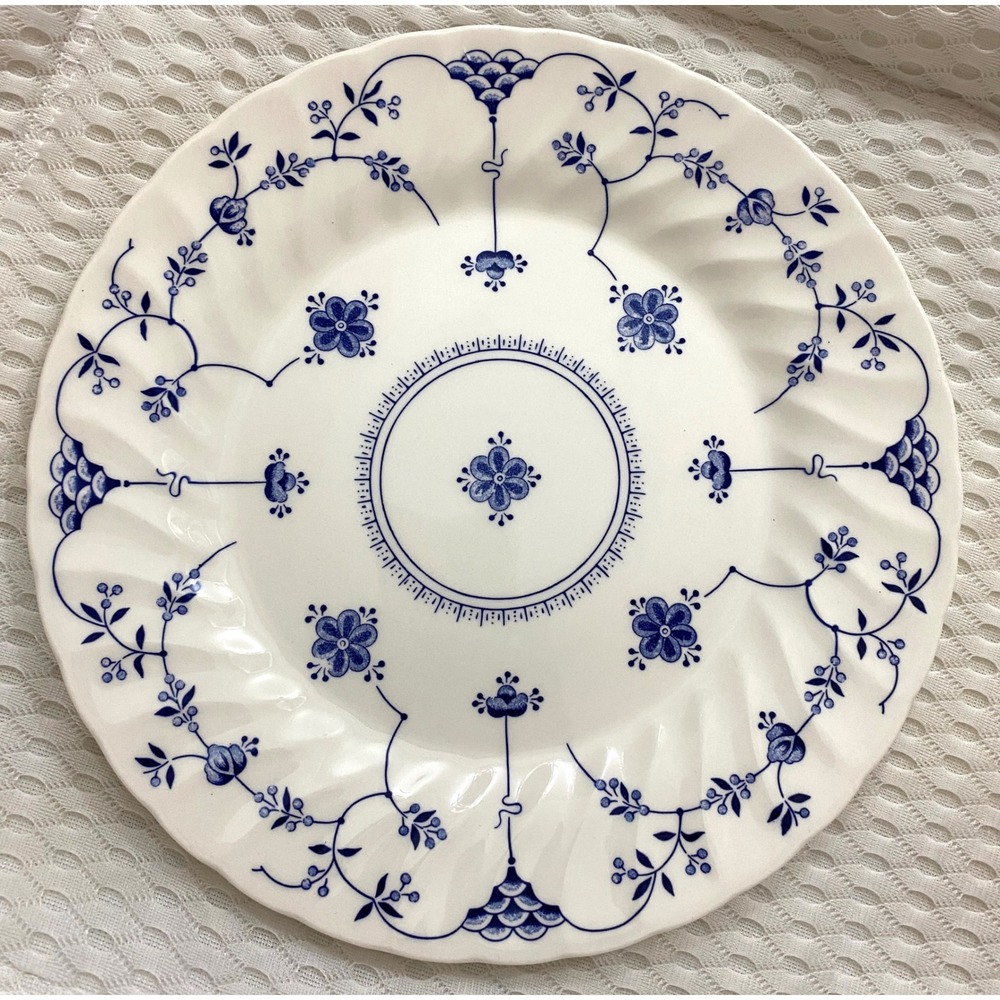 Queen's Blue Story Earthenware Plate Made in England Blue White Floral Swirl 10"